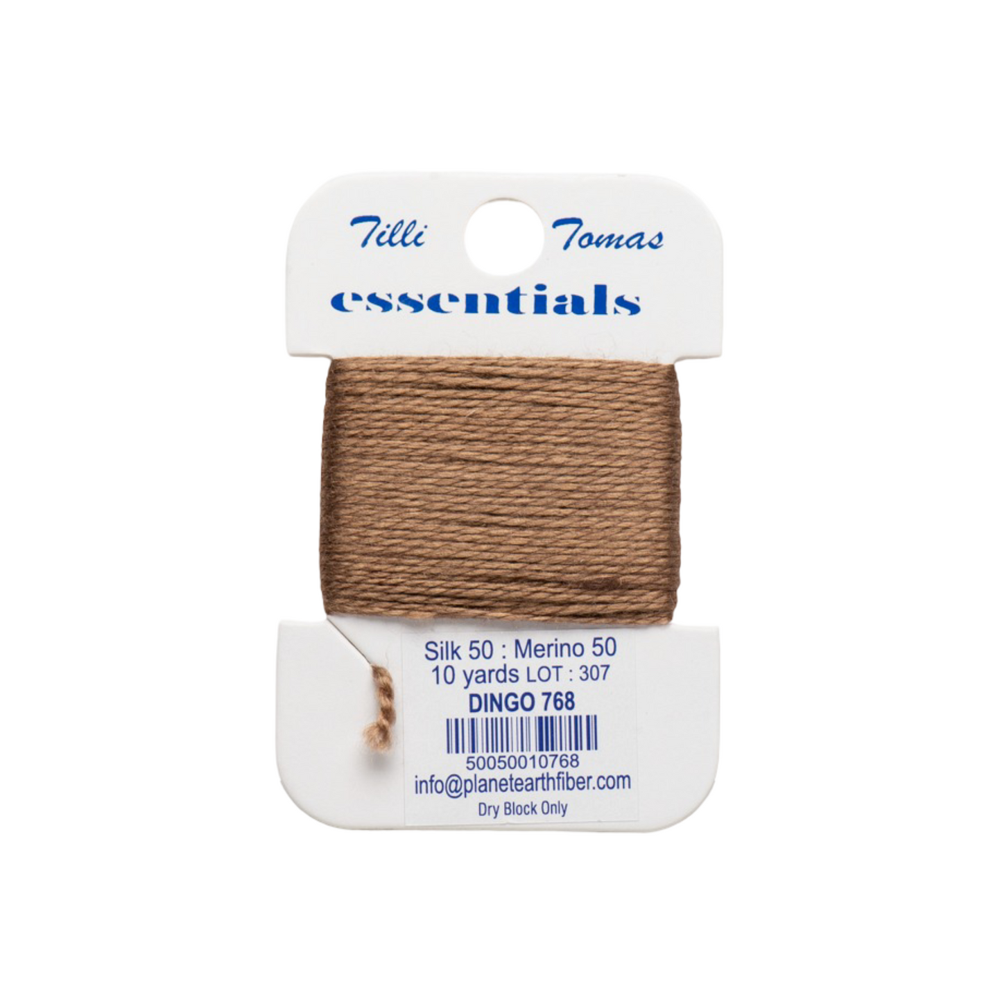 Essentials Dingo 768