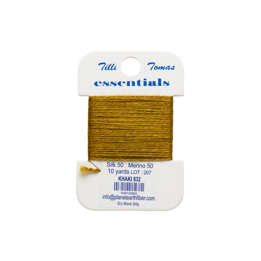 Essentials Khaki 832