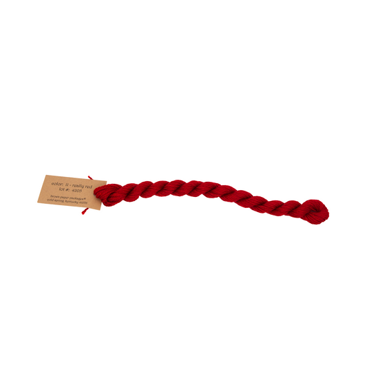 Silk & Ivory Really Red 011