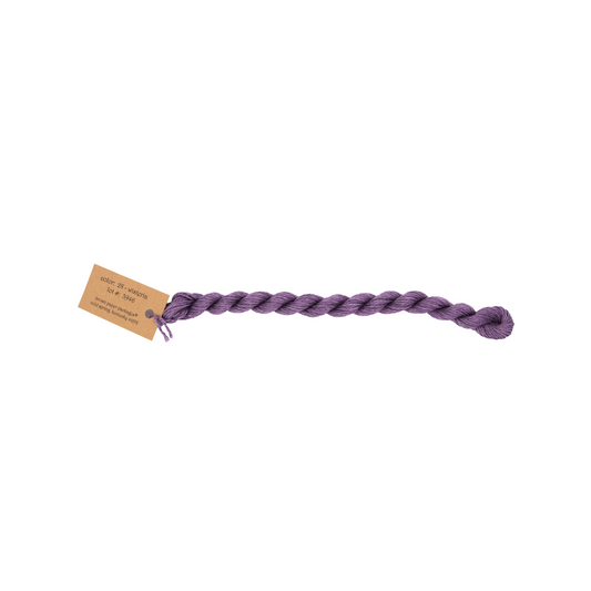 Silk & Ivory Wisteria 028