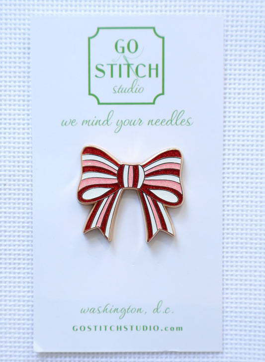 Peppermint Bow Needle Minder by Go Stitch Studio
