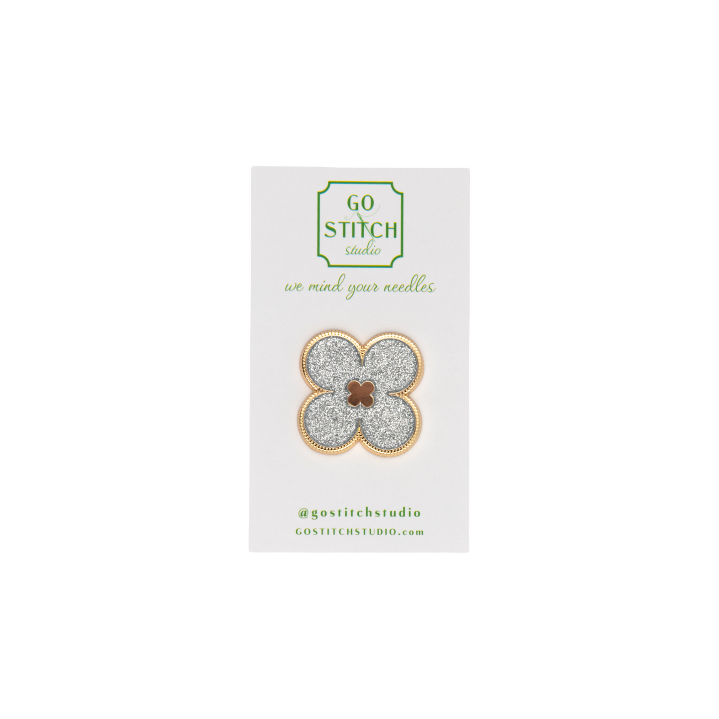 Silver Glitter Clover Needle Minder